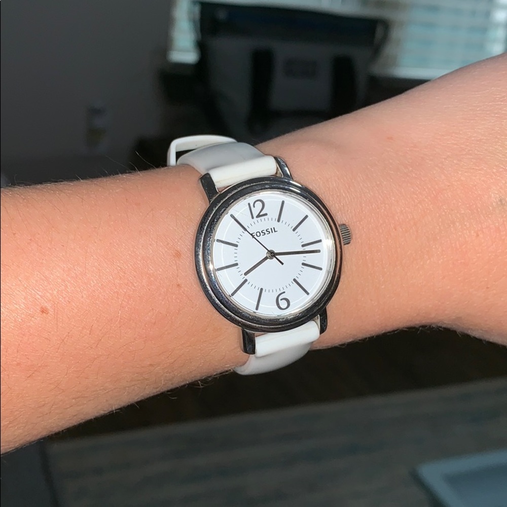 💫💫White Fossil watch